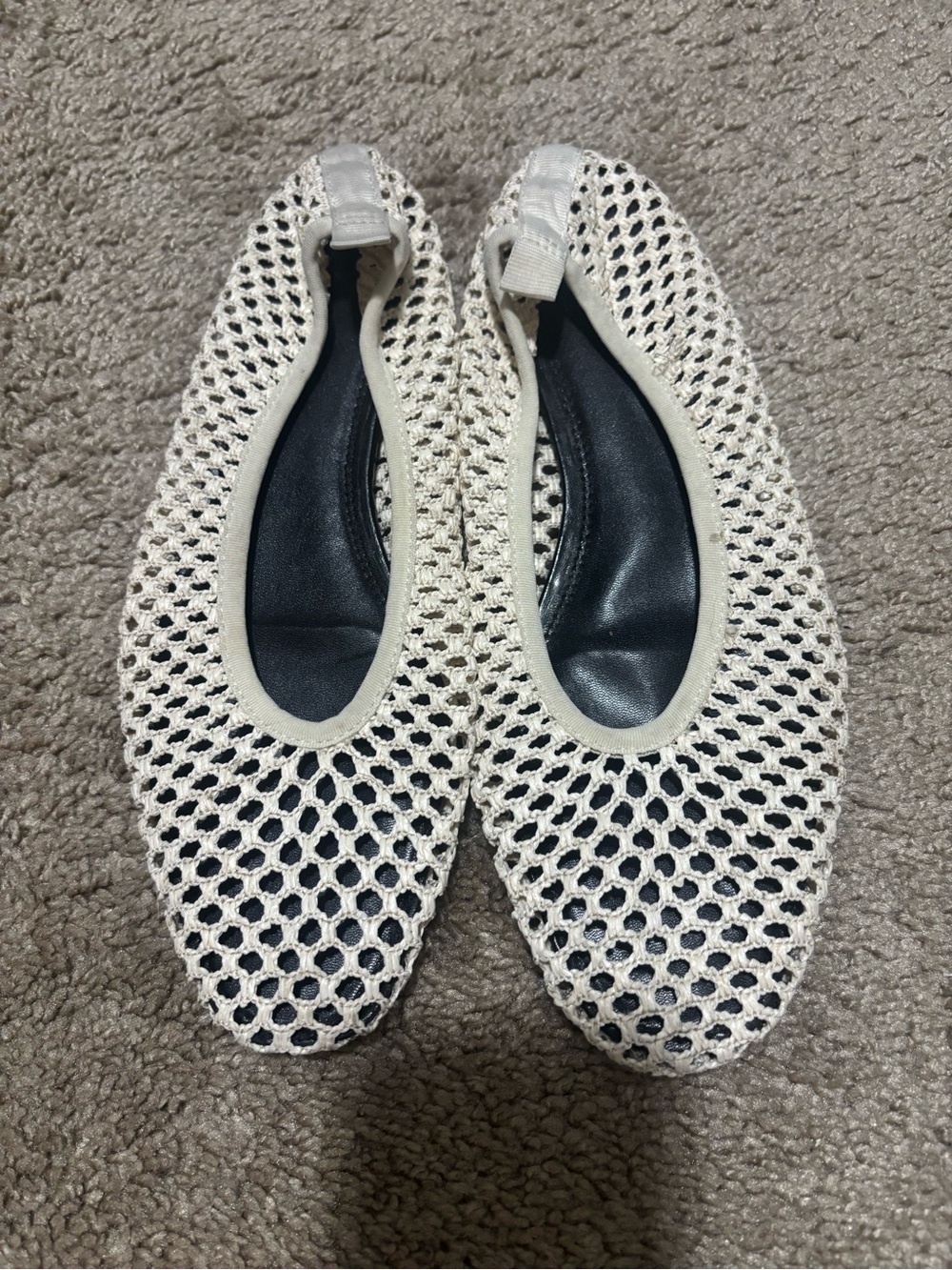 H&M knit flats in ivory—size 8